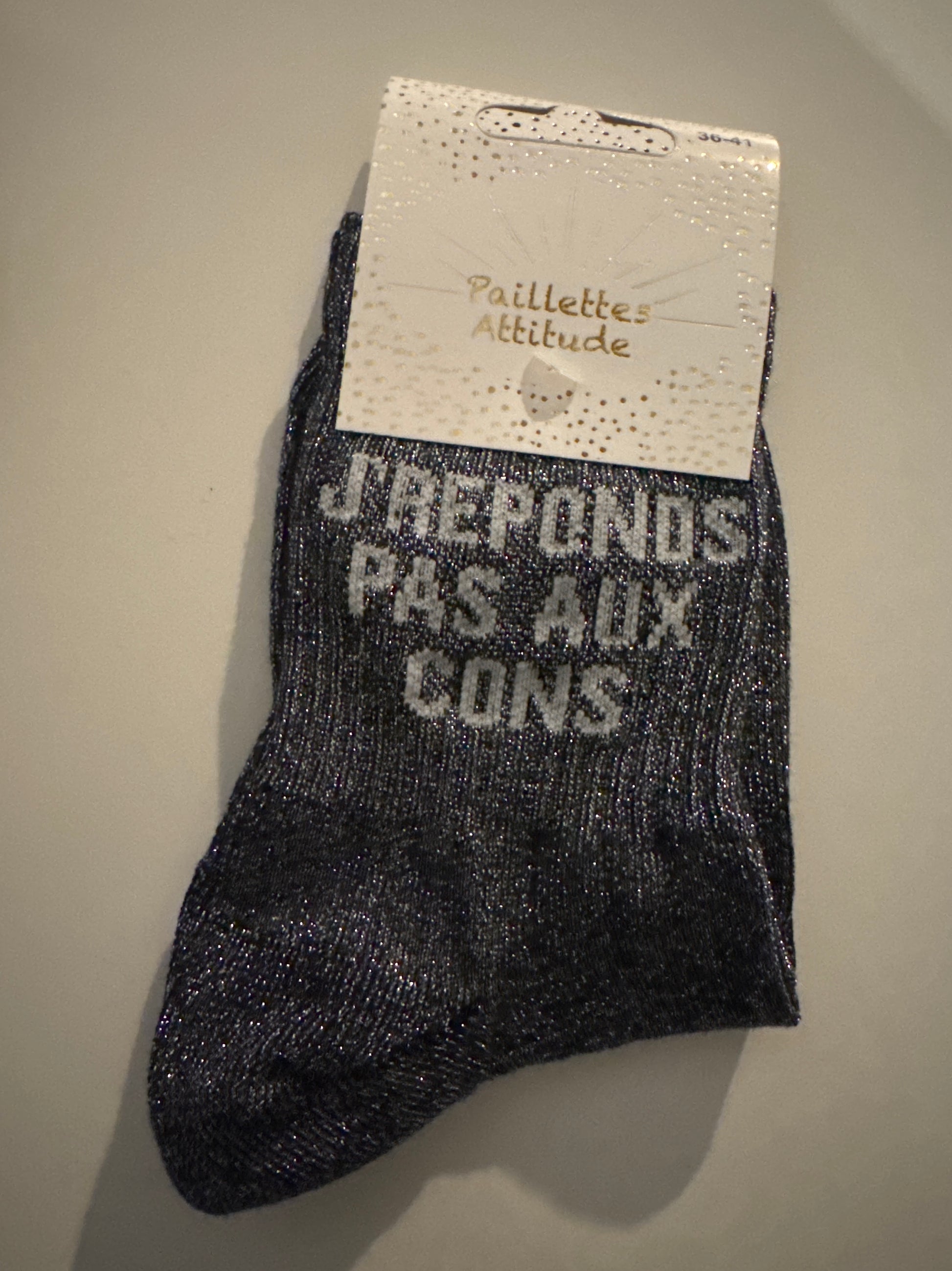 ✨ Chaussettes Pailletées Femme – « J’RÉPONDS PAS AUX CONS » – Taille 36/41