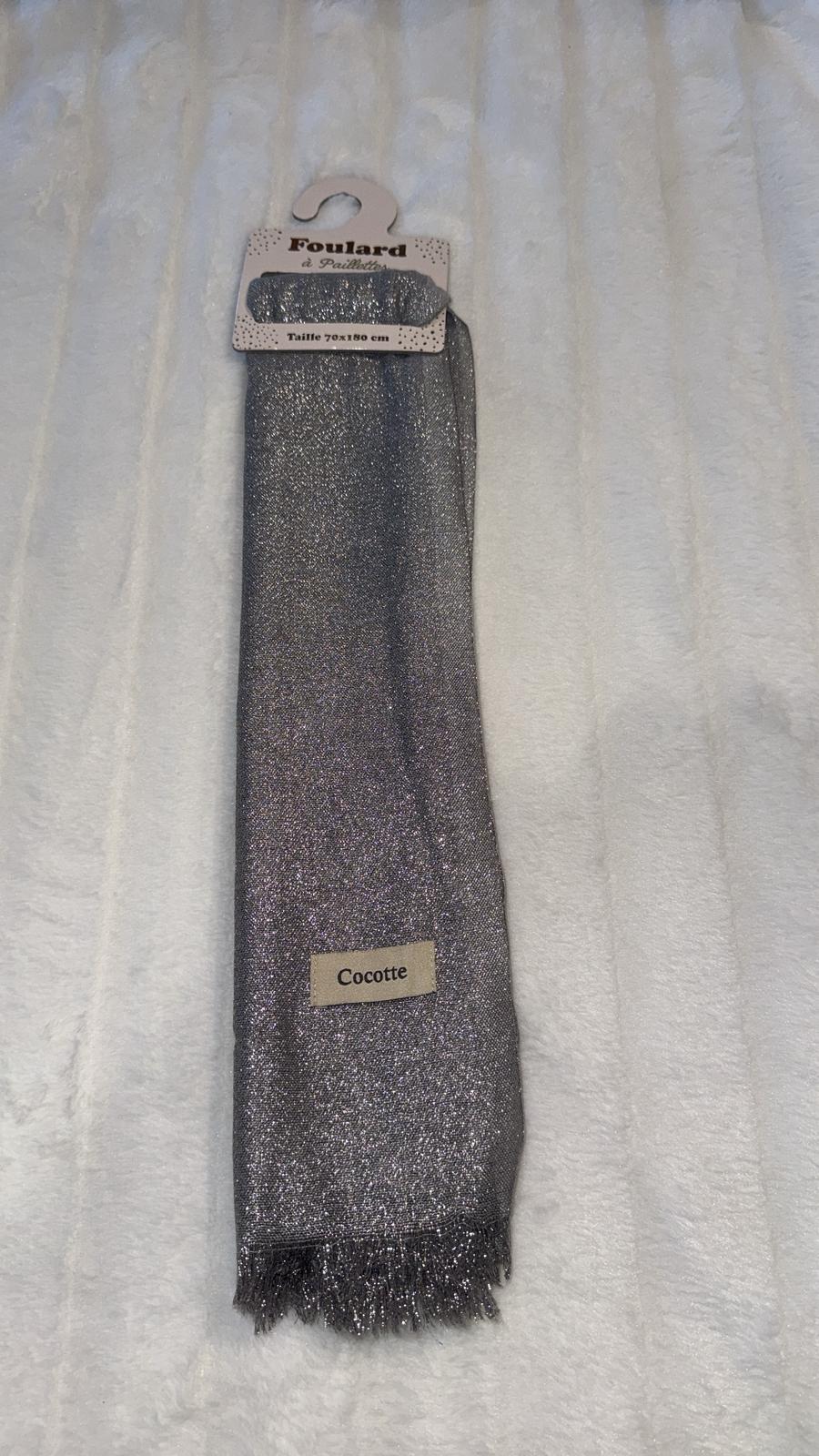 Foulard pailletée