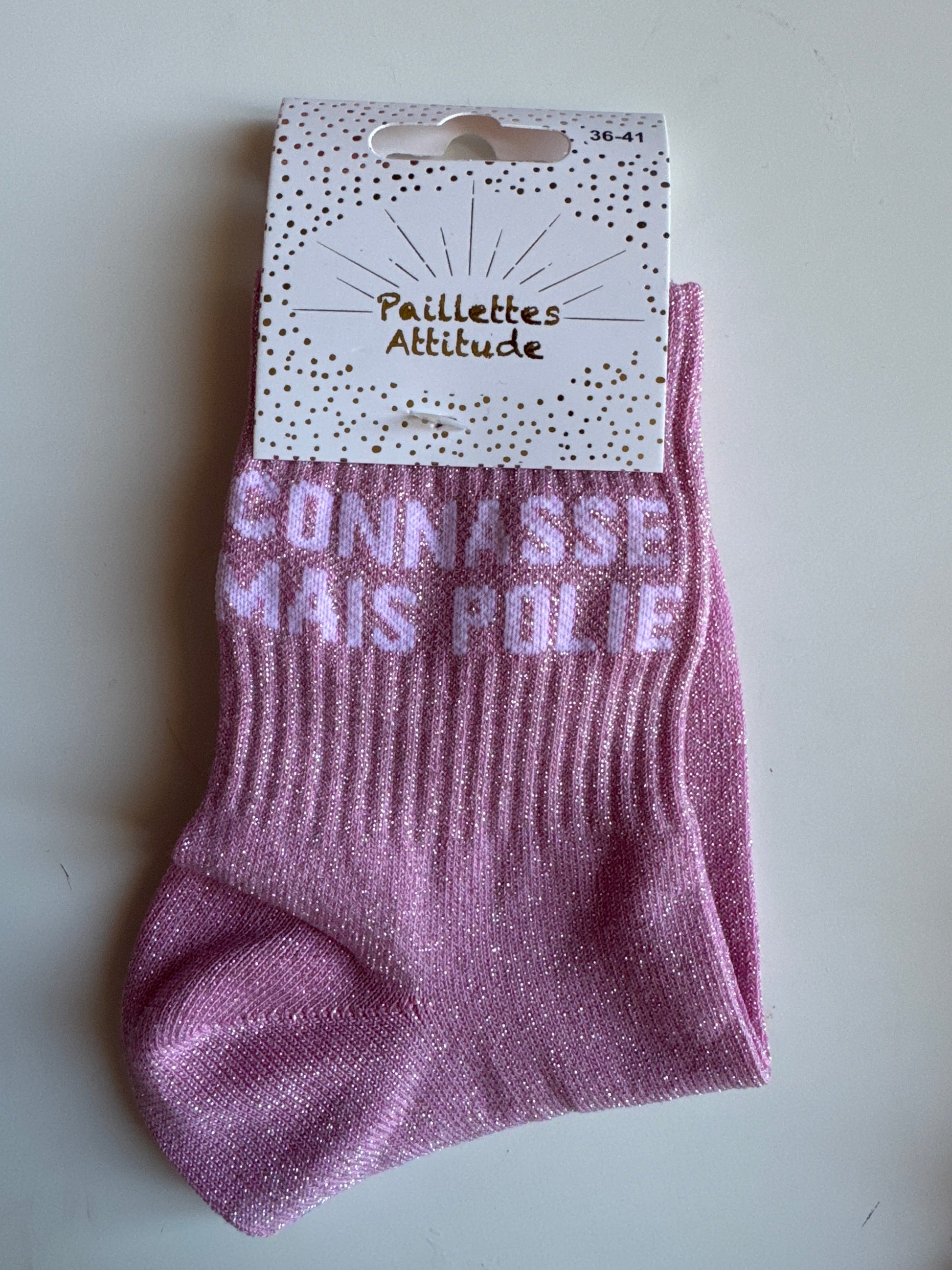 Chaussettes “Connasse mais polie” – Taille 36/41 ✨