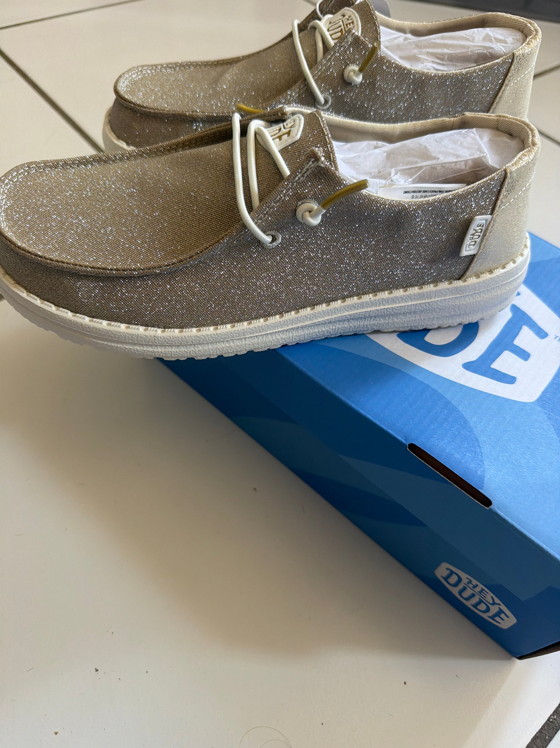 Chaussure pailletée doré HEYDUDE
